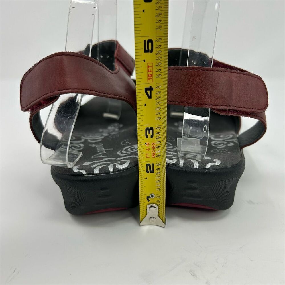 Propet Winnie Red Slingback Sandals Size 11 X2E (Extra Wide) Casual Comfort - Picture 7 of 13